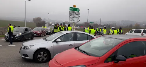 « GILETS JAUNES » | Le point sur les blocages (en direct)