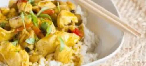 Wok de porc caramélisé et de riz basmati