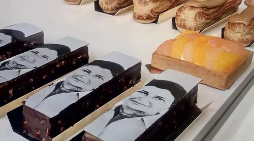 STRASBOURG | Une pâtissière rend hommage à Simone Veil à l'occasion...