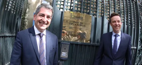 GRAND EST ET SARRE A LA MEME ADRESSE A PARIS