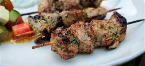 Souvlakis et boulgour