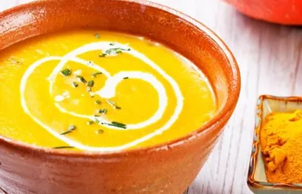 Velouté de citrouille et noix de coco