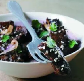 Émincé de bœuf mariné au sésame