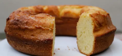 Gâteau moelleux à la fleur d’oranger