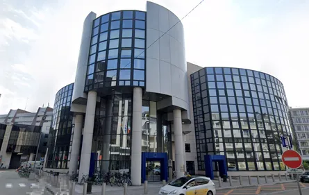 CORONAVIRUS | Un bâtiment du Parlement Européen bientôt "centre de...