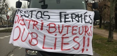 DIAPORAMA | Mobilisation des débitants de boissons à Strasbourg ce...