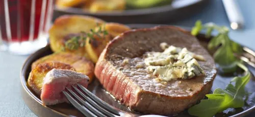 Steaks au bleu d'auvergne et galettes de polenta