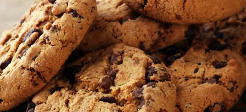Recette des cookies à la farine de riz, aux pépites de chocolat...