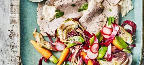 Emincé de veau, sa sauce à l'artichaut et légumes