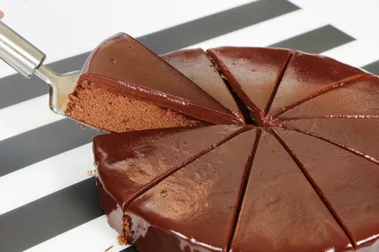 GÂTEAU TOUT CHOCOLAT