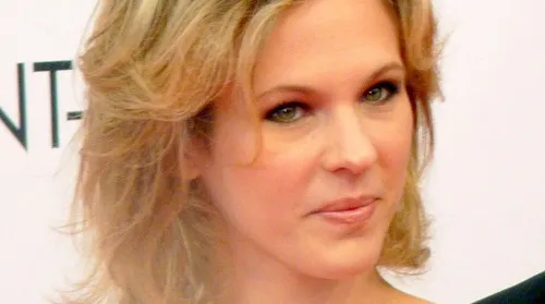 BONNE NOUVELLE POUR LORIE