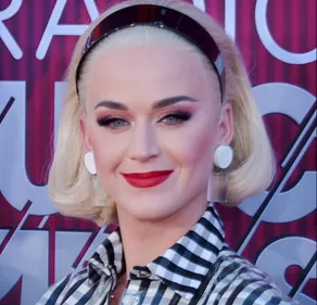 Katy Perry de retour dans les bacs du 68 !