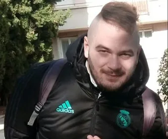 LE RAPPEUR JUL BAT UN RECORD