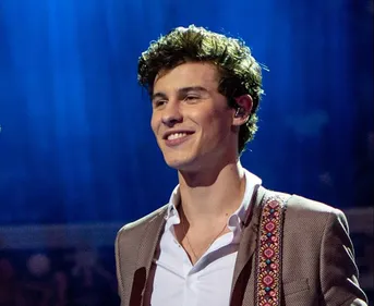 NOUVEAU DUO POUR SHAWN MENDES