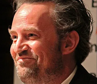 MATTHEW PERRY SE LANCE DANS UN NOUVEAU BUSINESS