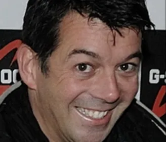 STEPHANE PLAZA LANCE UN DÉFI À WEJDENE