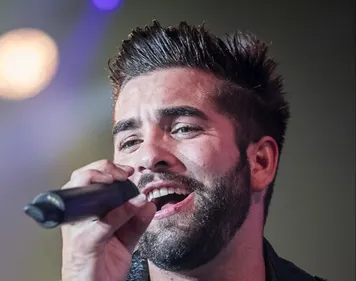KENDJI SE CONFIE SUR SON PROCHAIN ALBUM