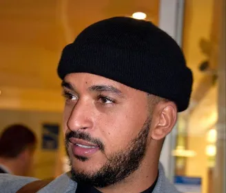 SLIMANE BOSSE SUR UN NOUVEAU PROJET