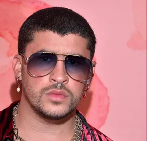 BAD BUNNY SE LANCE DANS UN NOUVEAU PROJET IMPROBABLE