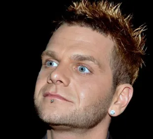 KEEN V ANNONCE UN NOUVEAU PROJET