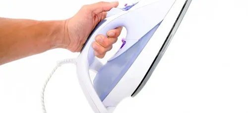 Vous n’aimez pas repasser ? Cette astuce est faite pour vous !