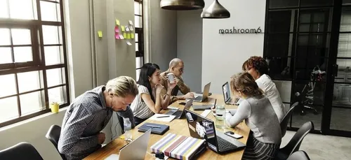 Travail : Ras-le-bol de vos collègues ? Voici l'objet qu'il vous...