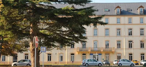 Orléans : l’inspection du travail fait arrêter un chantier à côté...