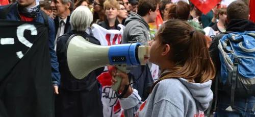 Orléans : les professeurs manifestent avec les élèves