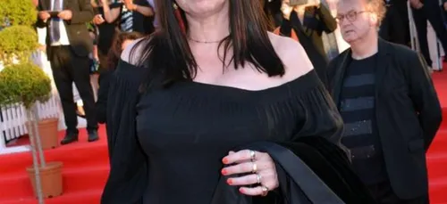 Béatrice Dalle s’en prend à Donald Trump sur Instagram (Photo)