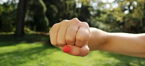 On sait enfin pourquoi les femmes sont de mauvaise humeur le matin !