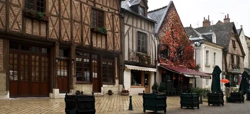 Amboise : des commerçants déçus de ne pas voir Emmanuel Macron ce...