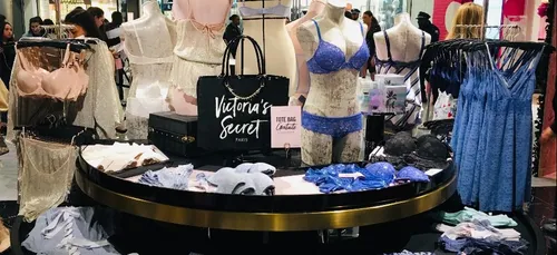 Victoria’s Secret : une première boutique ouvre enfin ses portes en...