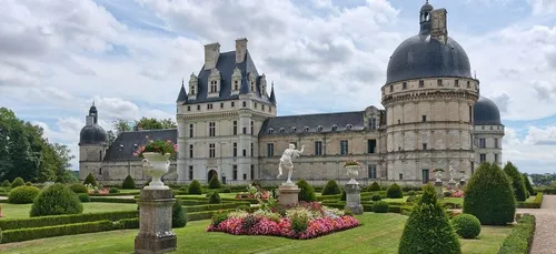 Seconde Guerre mondiale : le château de Valençay lance un appel à...
