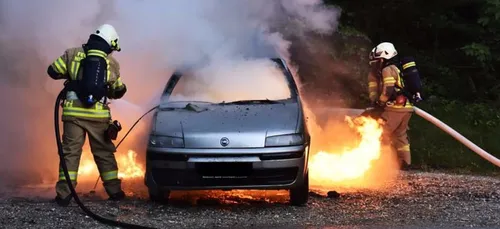 Angers : voitures incendiées à La Roseraie deux nuits de suite