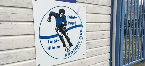 Football : Monaco met fin au rêve de Saint-Pryvé-Saint-Hilaire en...