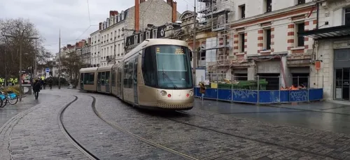 Coronavirus : moins de bus et de tramways à Orléans à compter du 16...