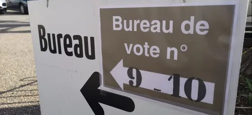 1er tour des législatives : résultats et participation contrastés...