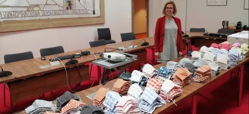Fabrication de masques : la ville de Tours cherche des bénévoles