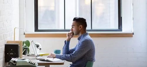 300 employés d’une start-up apprennent leur licenciement en direct...