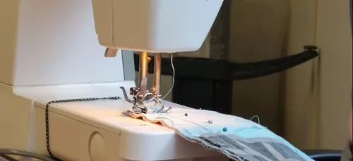 Des ateliers de fabrication de surblouses au CH de Cholet