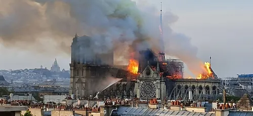 Notre-Dame : un an après l’incendie, l’une des cloches sonnera ce...