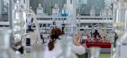 Coronavirus : un laboratoire français met au point le premier test...