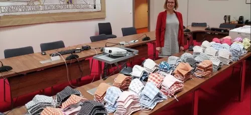 Des masques pour tous distribués à Tours