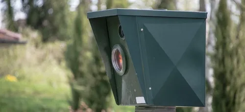 Il fait un doigt d'honneur au radar, son amende est multipliée...