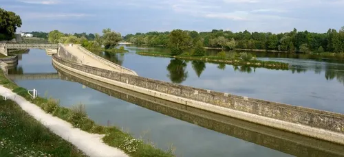 Orléans : la promenade interdite au bord du canal
