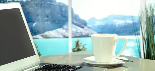 Télétravail : une chambre d’hôtel pour bureau ?