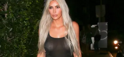 Kim Kardashian pose seins nus et affole (encore) la toile ! (Photo)