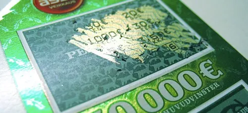 Ils pensent gagner 100 0000 euros à jeu de grattage et finissent au...