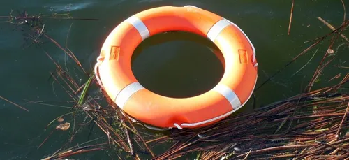 Orléans : une femme se jette du pont George V !