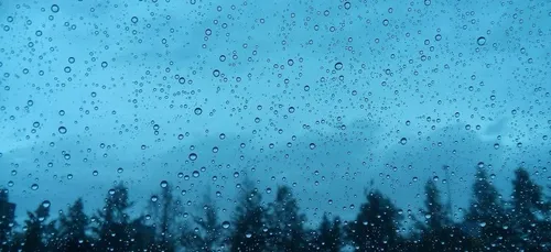 Météo du week-end : beaucoup de pluie, de la neige et du vent